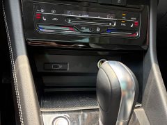 Volkswagen Jetta VS7 2022 280TSI Automatic Gloss Honor Edition - ფოტო 12