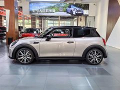 BMW MINI 1.5T COOPER Artist - ფოტო 3