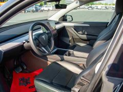 Tesla Model Y Rear-Wheel Drive - ფოტო 9