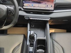 Geely Bingyue L 1.5TD DCT Star Diamond - ფოტო 10