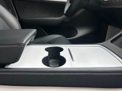Tesla Model Y Standard Range RWD - ფოტო 6