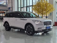 Lincoln Aviator 2021 3.0T V6 AWD Executive - ფოტო 3