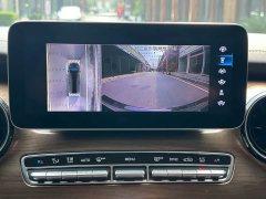 Mercedes-Benz V-Class 2022 V 260 L Long Wheelbase Luxury Edition - ფოტო 10