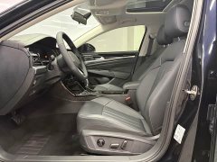 Volkswagen Passat 280TSI Elite - ფოტო 4