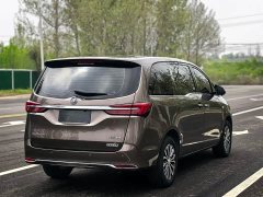 Buick GL8 Land Business Class 652T Comfort - ფოტო 6