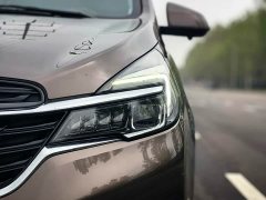 Buick GL8 Land Business Class 652T Comfort - ფოტო 8