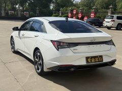 Hyundai Elantra 2022 1.5L CVT Luxury - ფოტო 4