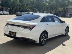 Hyundai Elantra 2022 1.5L CVT Luxury - ფოტო 6