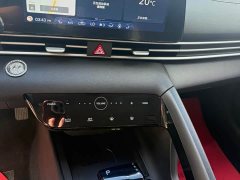 Hyundai Elantra 2022 1.5L CVT Luxury - ფოტო 9