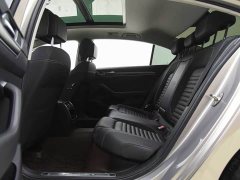 Volkswagen Magotan 2020 330TSI DSG Advance - ფოტო 11