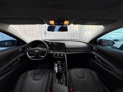 Hyundai Elantra 1.5L CVT GLX Elite - ფოტო 20