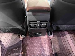 Toyota Corolla 1.8L CVT Luxury - ფოტო 14