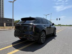 Cadillac XT5 2.0T Luxury - ფოტო 10