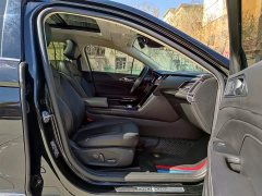 Ford Taurus 2019 EcoBoost 245 Premium Edition - ფოტო 8