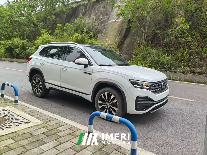 Volkswagen Taos 380TSI AWD R-Line Smart Connected Edition - ავტომობილი ჩინეთიდან