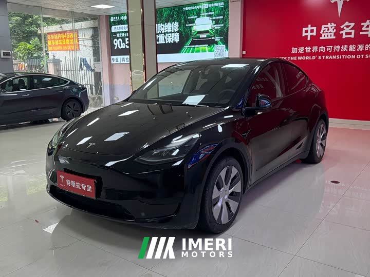 Tesla Model Y Facelift Rear-Wheel Drive