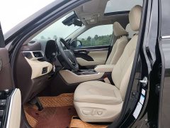 Toyota Highlander Hybrid 2.5L AWD Premium 7-Seater - ფოტო 11