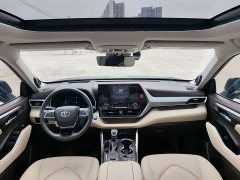 Toyota Highlander Hybrid 2.5L AWD Premium 7-Seater - ფოტო 20