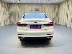 Ford Fiesta 2021 1.5L Automatic Platinum Edition - ფოტო 5