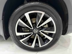 Volkswagen Touareg 280TSI FWD Luxury Edition - ფოტო 19