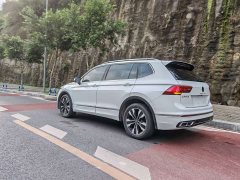 Volkswagen Tiguan L Outstanding Edition 330TSI Automatic Two-Wheel Drive R-Line Dragon Shine Version - ფოტო 7