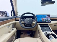 AITO M5 2023 Extended Range Rear-Drive Smart Driving Edition - ფოტო 19
