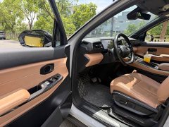 NIO ES8 2020 450KM Six-Seater - ფოტო 10