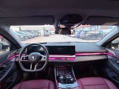 BMW 5 Series 530Li Luxury M Sport Package - ფოტო 6