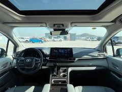 Toyota Grevias 2023 2.5L Hybrid Premium Plus Edition - ფოტო 18