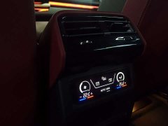 BMW 5 Series 530Li Luxury M Sport Package - ფოტო 14
