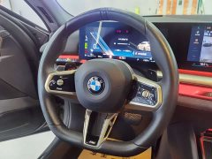 BMW 5 Series 530Li Luxury M Sport Package - ფოტო 16