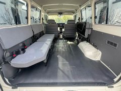 Toyota Land Cruiser (Imported) LC78 4.0L Automatic - ფოტო 9