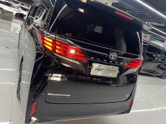 Toyota Alphard 2024 Hybrid 2.5L Premium Edition - ფოტო 7