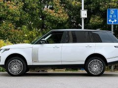 Land Rover Range Rover 2020 3.0L V6 Heritage Extended Wheelbase - ფოტო 3