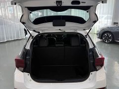Toyota Yaris L Zhixuan X 1.5L CVT Luxury Plus - ფოტო 10