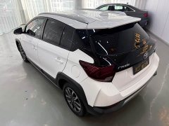 Toyota Yaris L Zhixuan X 1.5L CVT Luxury Plus - ფოტო 4