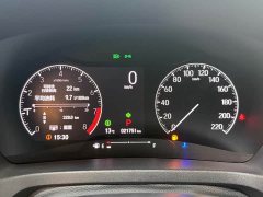 Honda Vezel 1.5L CVT Pioneer Edition - ფოტო 14