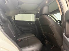 Honda Vezel 1.5L CVT Pioneer Edition - ფოტო 9