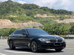 BMW 5 Series Facelift 530Li Premier M Sport Package - ფოტო 3