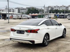 Nissan Teana 2021 2.0L XL Comfort - ფოტო 9