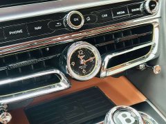 Bentley Flying Spur 2024 4.0T V8 Standard Edition - ფოტო 14