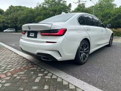 BMW 3 Series 325i M Sport Package - ფოტო 11