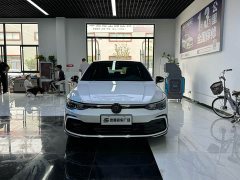 Volkswagen Golf 280TSI DSG R-Line - ფოტო 2