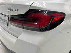 BMW 5 Series Facelift 525Li M Sport Package - ფოტო 15
