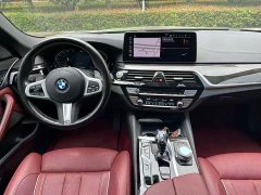 BMW 5 Series 530Li Luxury M Sport Package - ფოტო 4