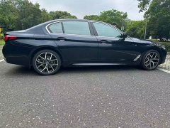 BMW 5 Series 530Li Luxury M Sport Package - ფოტო 6