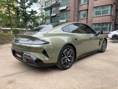 Xiaomi SU7 Rear-Wheel Drive Standard Founder Edition - ფოტო 8
