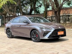 SAIC MG5 Scorpio 1.5T Trophy Sport Luxury Edition - ფოტო 2