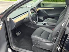 Tesla Model Y Long Range All-Wheel Drive - ფოტო 4