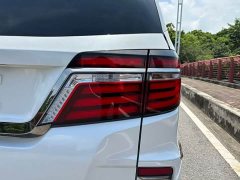 Honda Elysion 2019 2.0L Hybrid Luxury - ფოტო 16